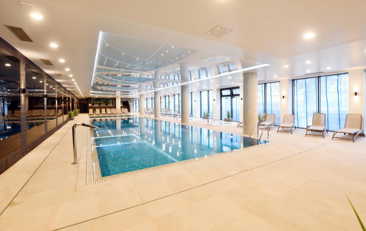 Apartamenty Navigator Spa-Baseny-Nadmorskie Tarasy Kołobrzeg Exterior foto